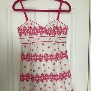 LILLY PULITZER SIZE  2 DRESS NEVER WORN
